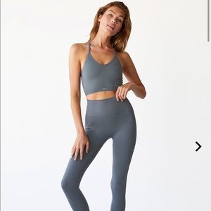 NWT Set Active - matching workout set in SLATE (M)